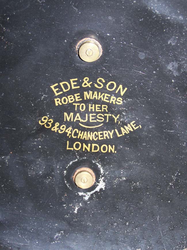 A Victorian Gentlemen's Wig Box with the name 'G.W. Williamson' circa 1890 — image 2